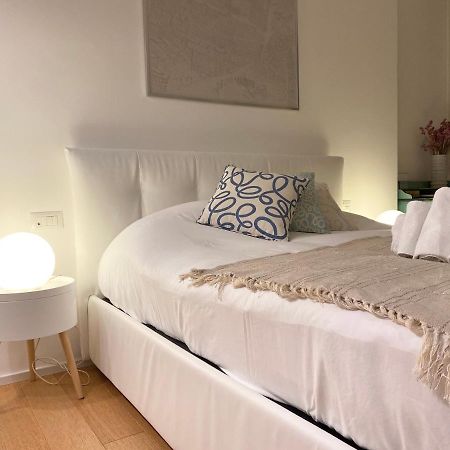 מילאנו Repubblica One Room Apartment מראה חיצוני תמונה